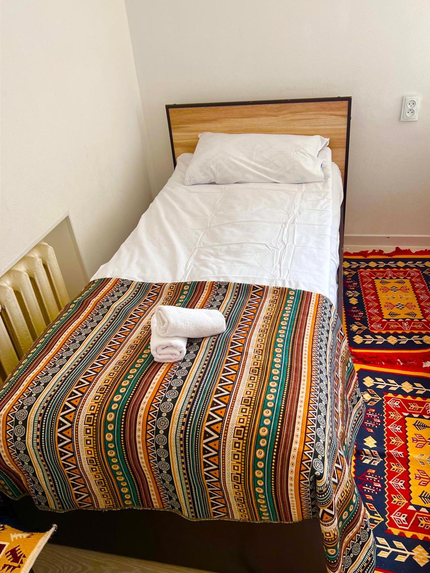 Tumar Guest House Naryn Ngoại thất bức ảnh